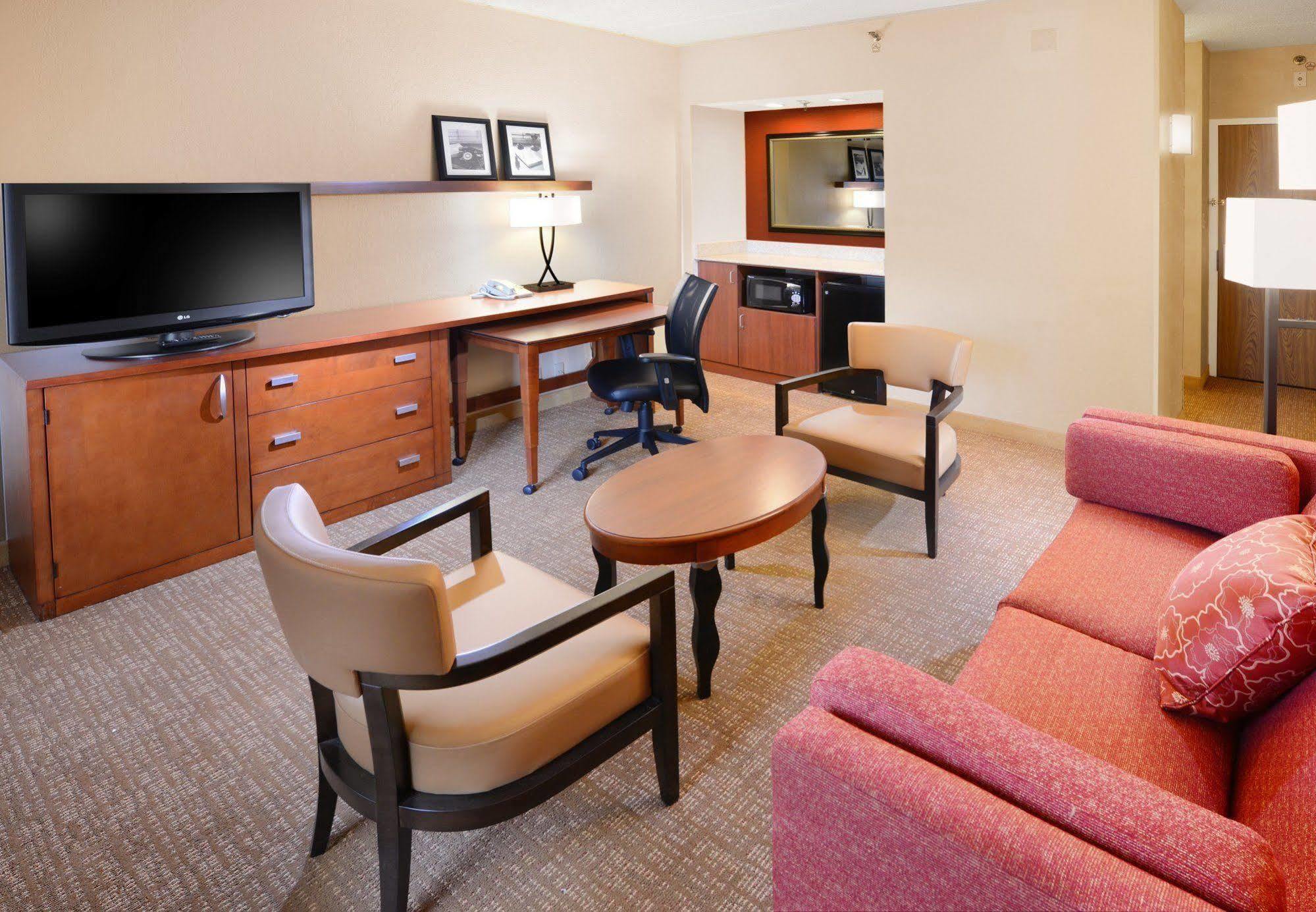 Hotel Courtyard By Marriott San Antonio Airport Exterior foto